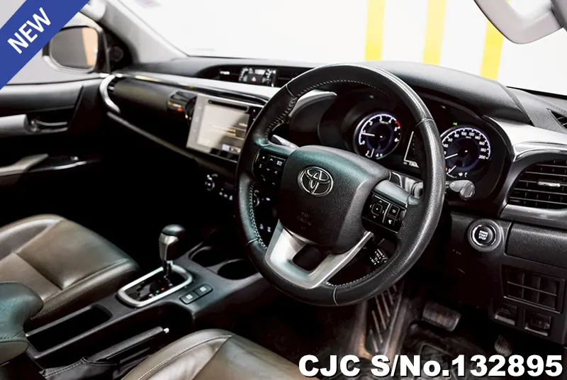 2018 Toyota / Hilux / Revo Stock No. 132895