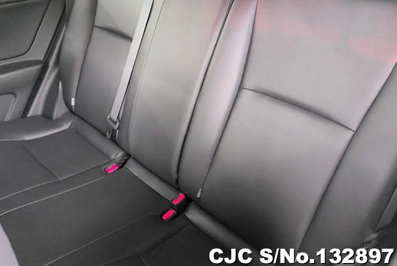 2015 Toyota / Corolla Rumion Stock No. 132897