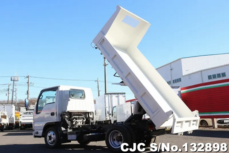 2020 Isuzu / Elf Stock No. 132898