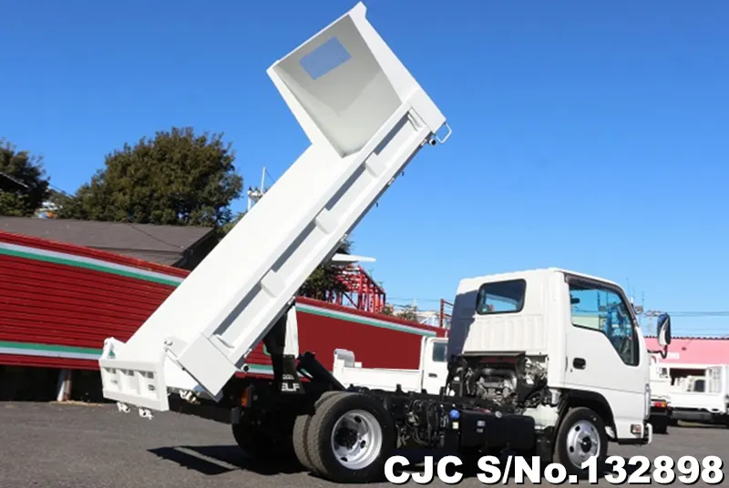 2020 Isuzu / Elf Stock No. 132898