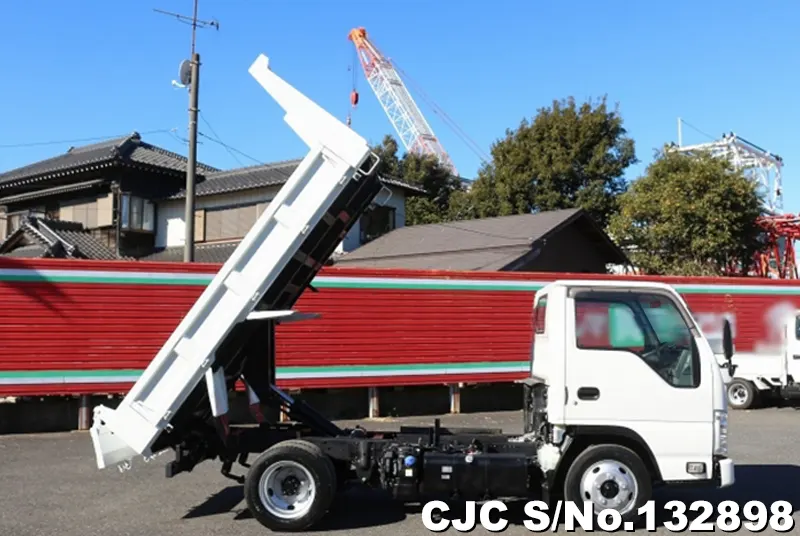 2020 Isuzu / Elf Stock No. 132898