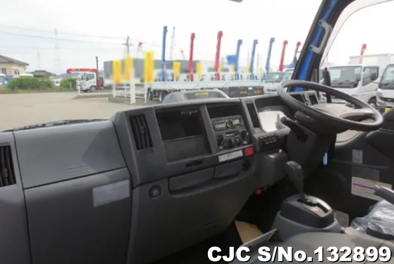 2021 Isuzu / Elf Stock No. 132899