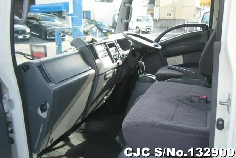 2020 Isuzu / Elf Stock No. 132900