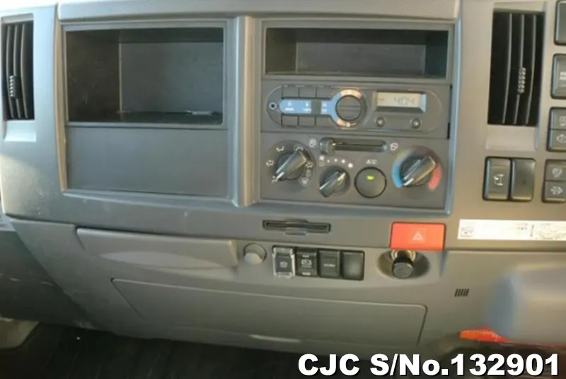 2020 Isuzu / Elf Stock No. 132901