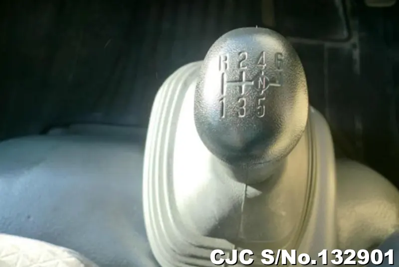 2020 Isuzu / Elf Stock No. 132901