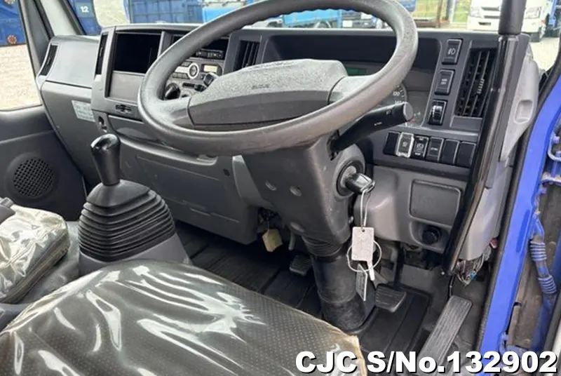 2020 Isuzu / Elf Stock No. 132902