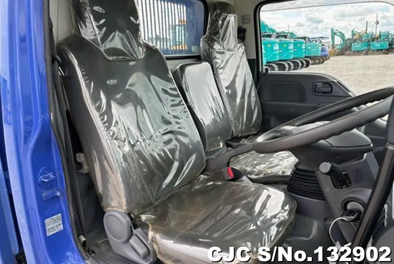 2020 Isuzu / Elf Stock No. 132902