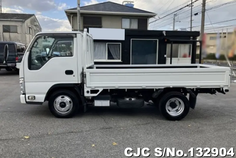 2020 Isuzu / Elf Stock No. 132904