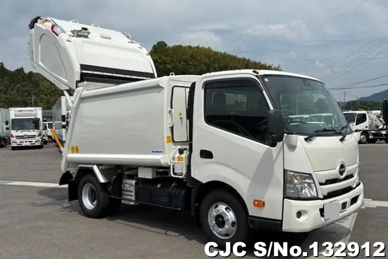 2024 Hino / Dutro Stock No. 132912