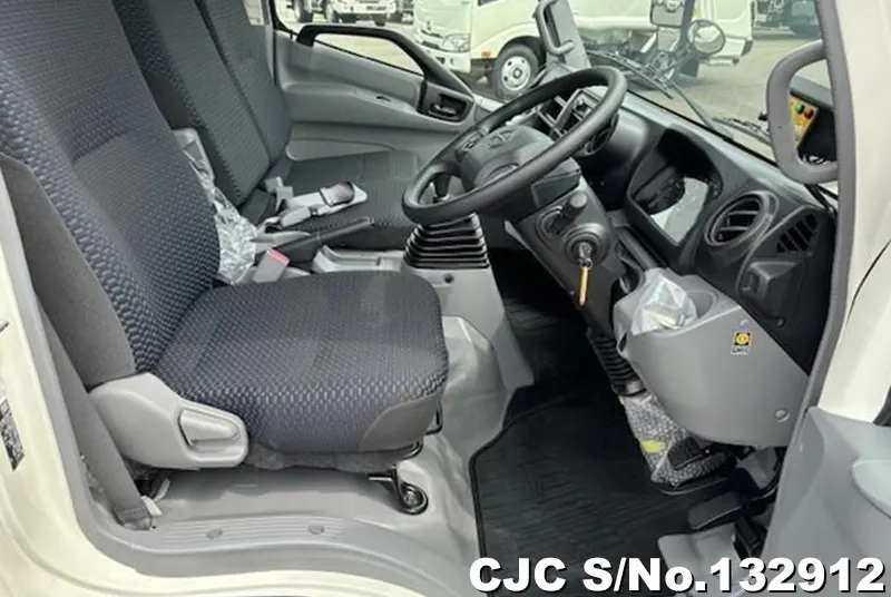 2024 Hino / Dutro Stock No. 132912