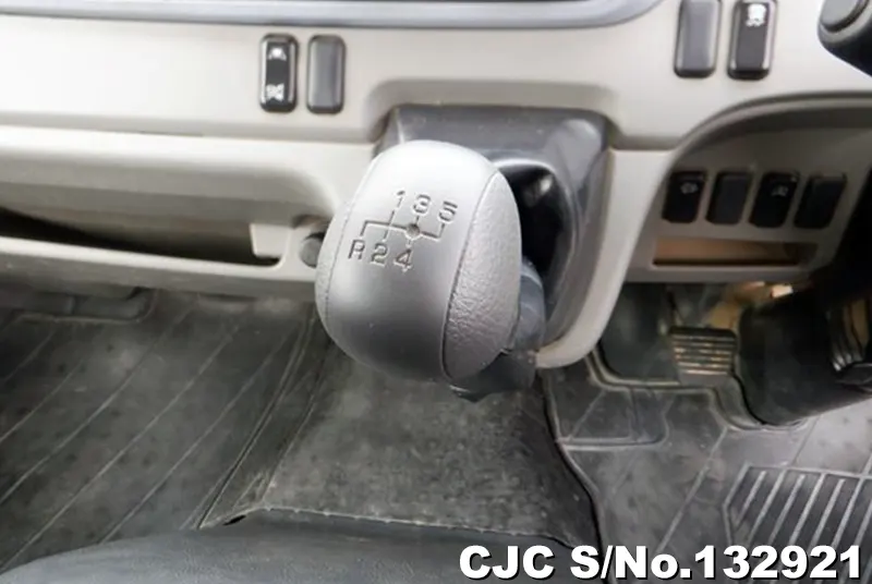 2022 Mitsubishi / Canter Stock No. 132921