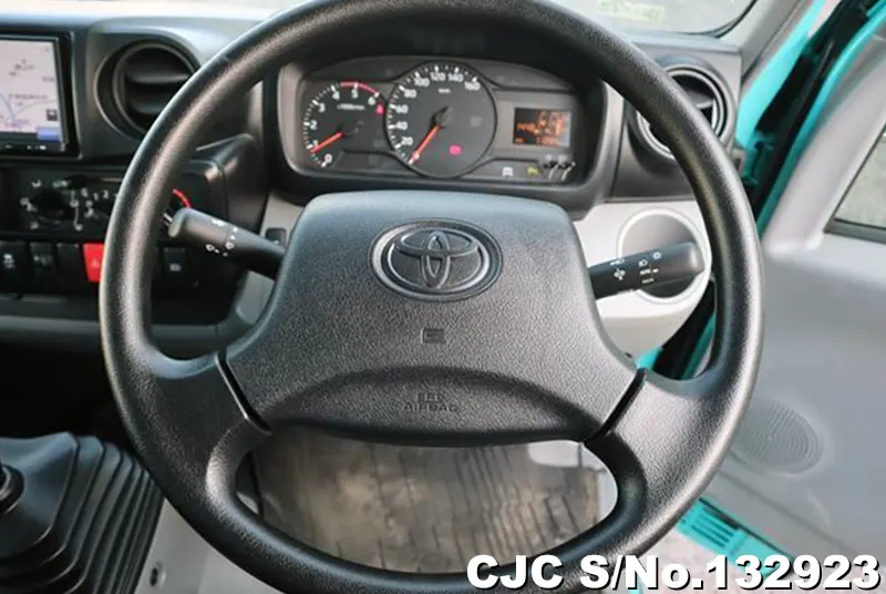 2022 Toyota / Dyna Stock No. 132923