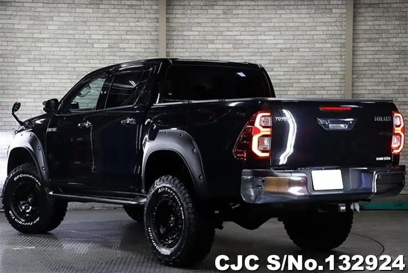 2021 Toyota / Hilux Stock No. 132924