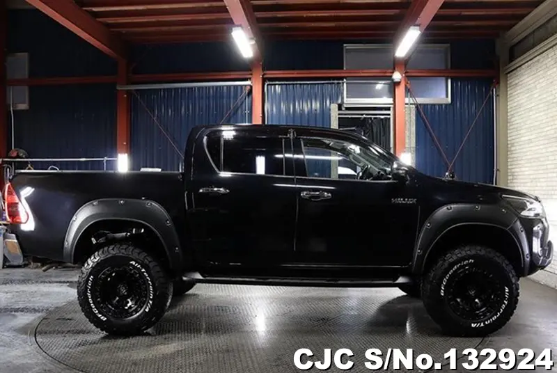 2021 Toyota / Hilux Stock No. 132924