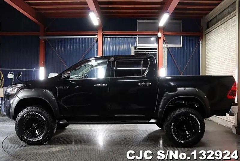 2021 Toyota / Hilux Stock No. 132924