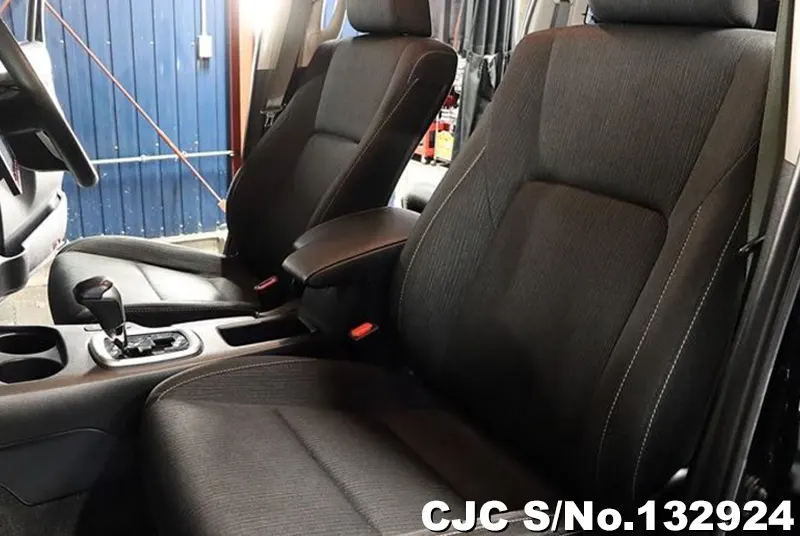 2021 Toyota / Hilux Stock No. 132924