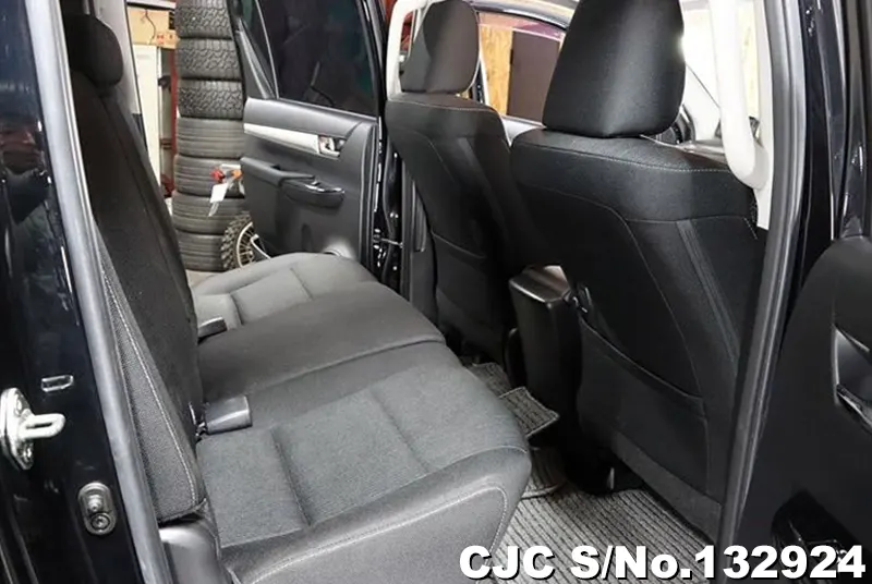 2021 Toyota / Hilux Stock No. 132924