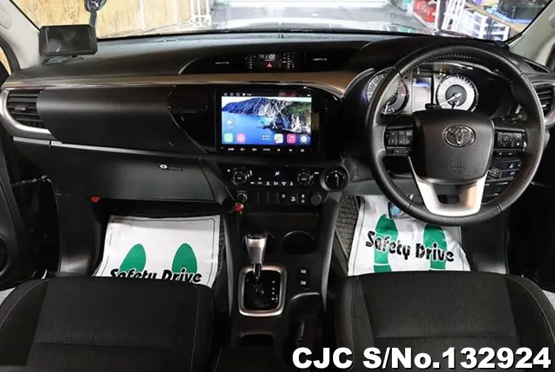 2021 Toyota / Hilux Stock No. 132924