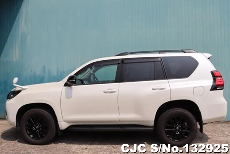 2021 Toyota / Land Cruiser Prado Stock No. 132925