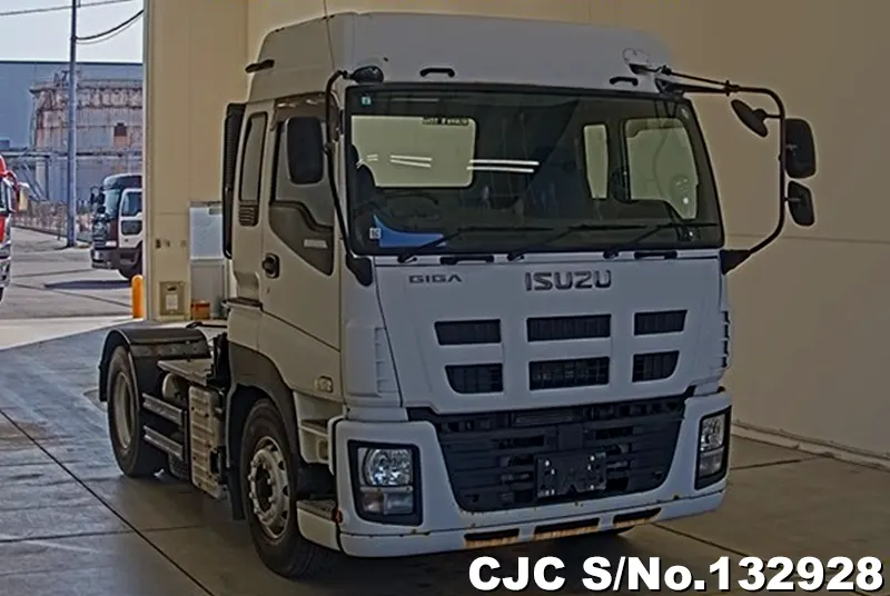 Isuzu / Giga 2015