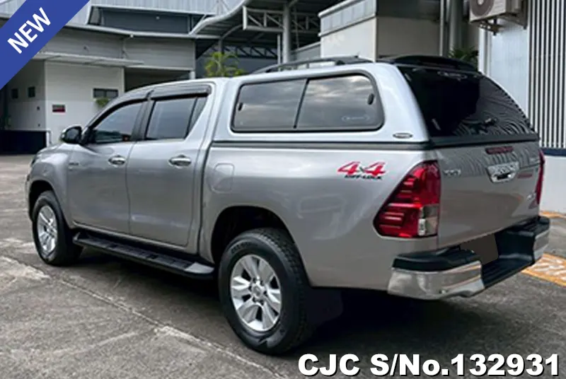 2017 Toyota / Hilux / Revo Stock No. 132931