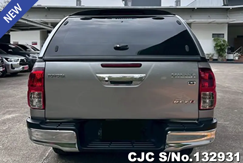 2017 Toyota / Hilux / Revo Stock No. 132931