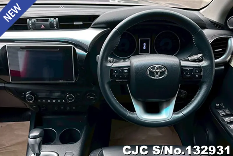 2017 Toyota / Hilux / Revo Stock No. 132931