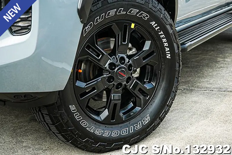 2023 Nissan / Navara Stock No. 132932