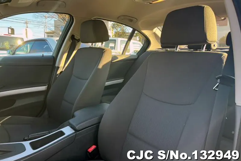 2010 BMW / 3 Series Stock No. 132949