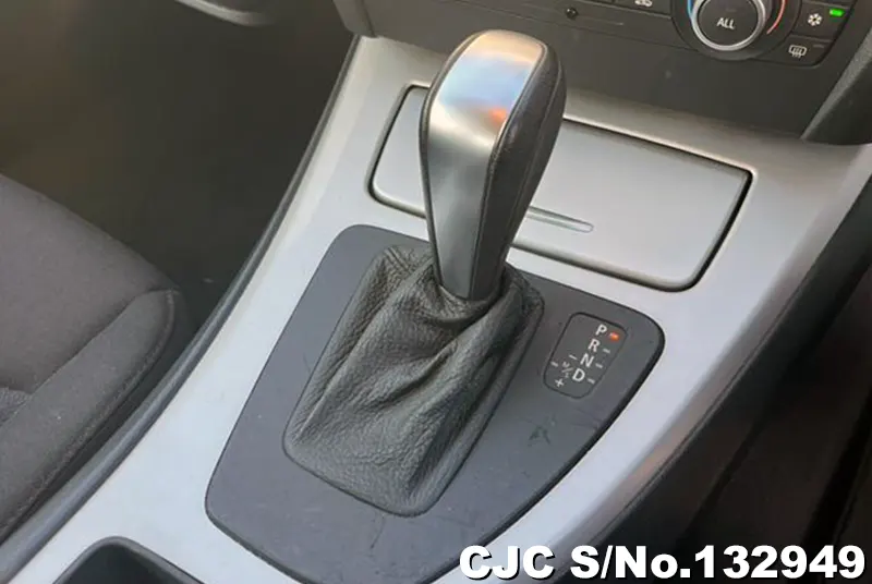 2010 BMW / 3 Series Stock No. 132949