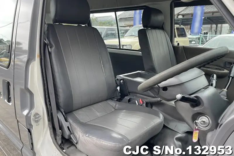 2010 Nissan / Vanette Stock No. 132953