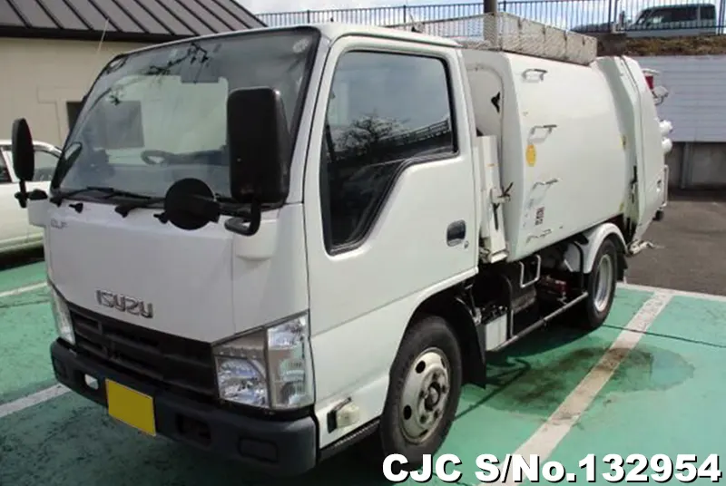 2010 Isuzu / Elf Stock No. 132954