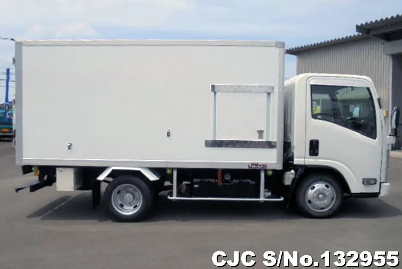 2009 Isuzu / Elf Stock No. 132955