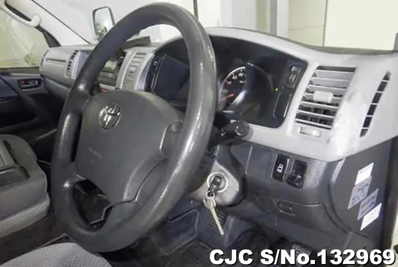 2012 Toyota / Hiace Stock No. 132969