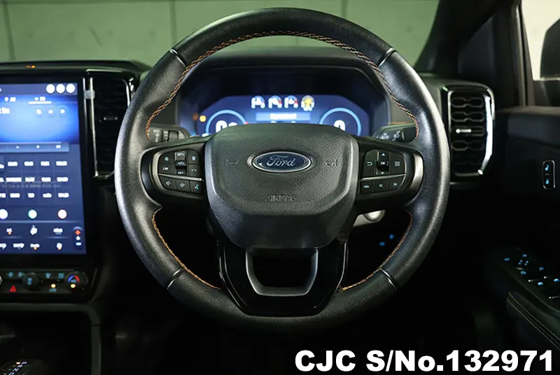 2024 Ford / Everest Stock No. 132971