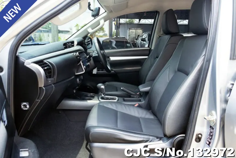 2023 Toyota / Hilux / Revo Stock No. 132972