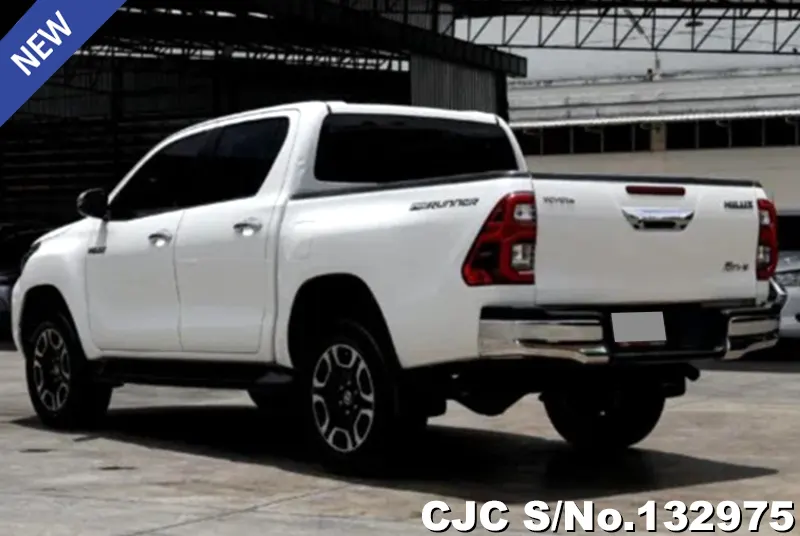 2020 Toyota / Hilux / Revo Stock No. 132975