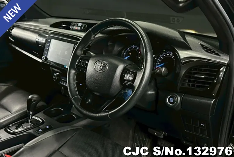 2020 Toyota / Hilux / Revo Rocco Stock No. 132976