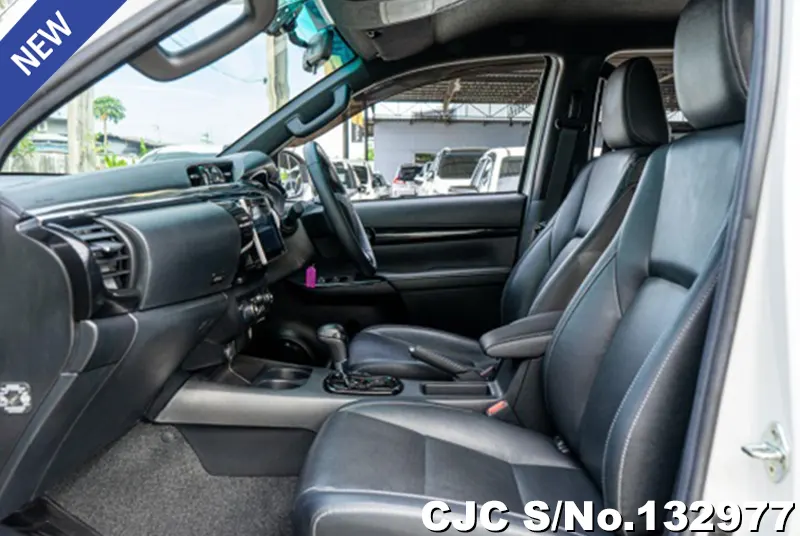 2019 Toyota / Hilux / Revo Rocco Stock No. 132977