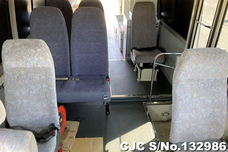 2004 Hino / Liesse Stock No. 132986