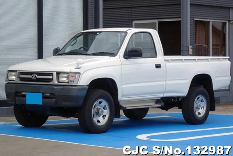 2003 Toyota / Hilux Stock No. 132987