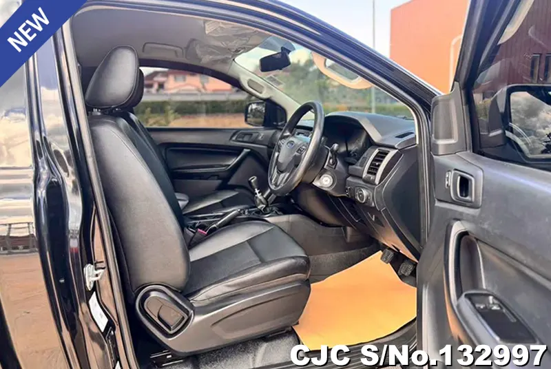 Ford Ranger in Black for Sale Image 7