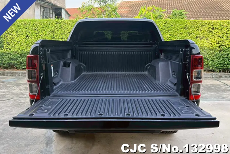 Ford Ranger in Black for Sale Image 8