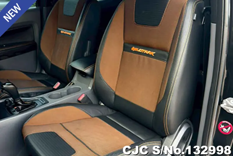 Ford Ranger in Black for Sale Image 12