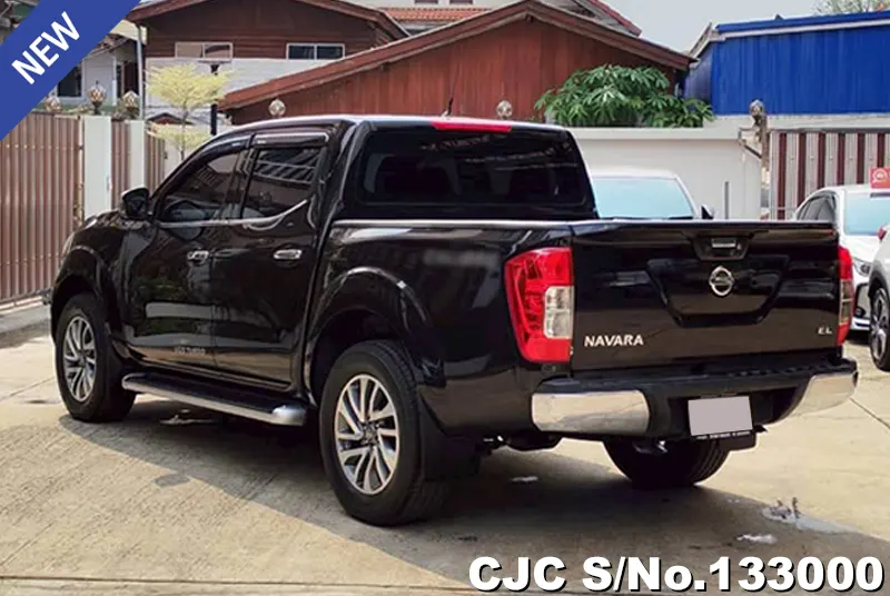 Nissan Navara in Black for Sale Image 1