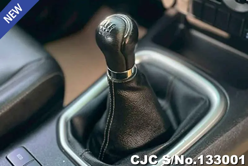 2021 Toyota / Hilux / Revo Stock No. 133001