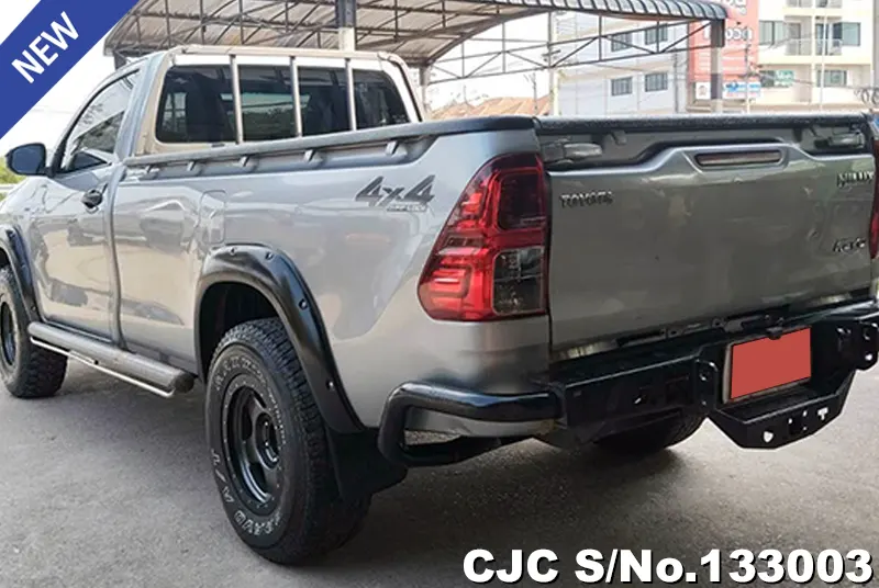 Toyota Hilux in Silver for Sale Image 1