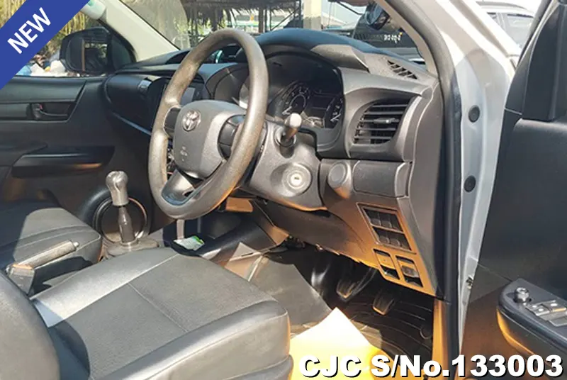 2023 Toyota / Hilux / Revo Stock No. 133003