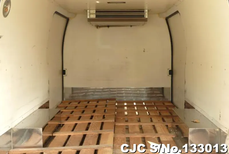 2007 Nissan / Caravan Stock No. 133013