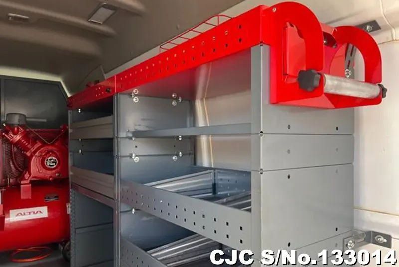 2016 Nissan / Caravan Stock No. 133014